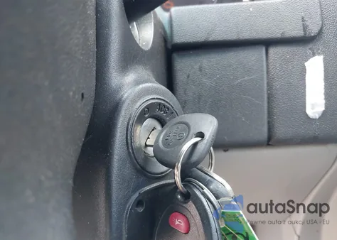 2007 Chevrolet Equinox Ls z USA, uszkodzony, nr VIN 2CNDL13F976054456